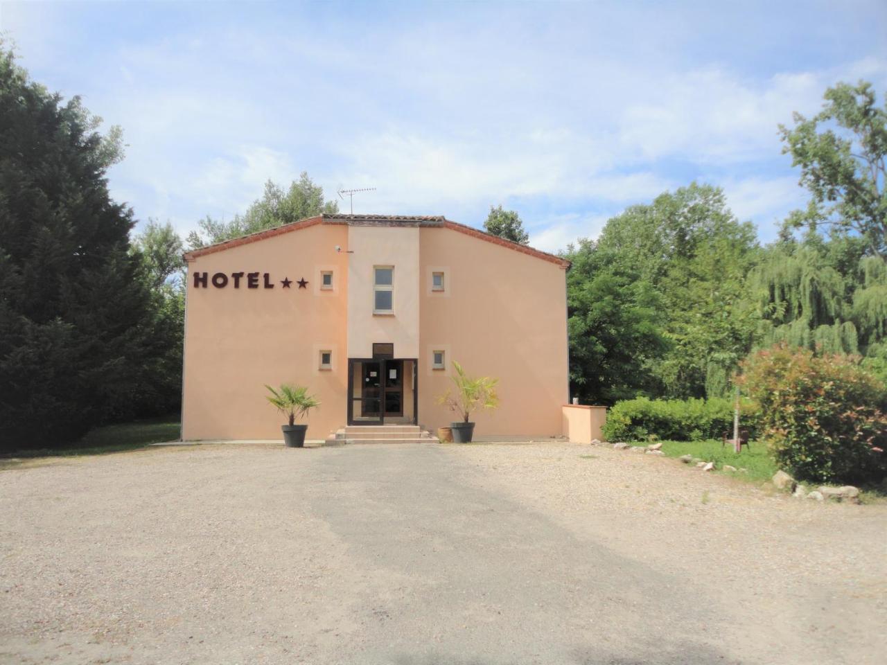 La Bonne Auberge Hotel Pommevic Exterior photo